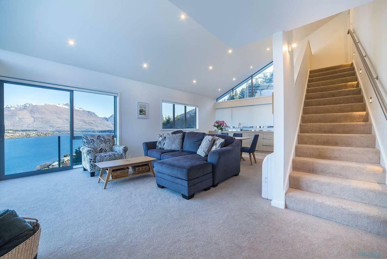 Executive Living In Bluewater - 3 Bedroom Apartment Квинстаун Экстерьер фото